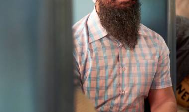 Udhayanidhi Stalin to present and distribute Laal Singh Chaddha in Tamil through his company Red Giant Movies.