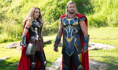 Marvel Studios’ Thor: Love And Thunder crosses 100 crores NBO at the Indian Box Office!  2nd Hollywood Film to Cross the 100 Cr Mark in 2022