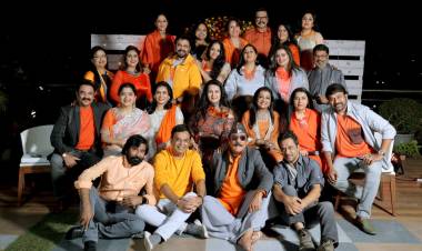 80s Reunion  Every year the 80s actors meet to celebrate friendship and camaraderie.