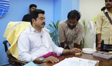 M360° ஸ்டுடியோஸ் ரோஷ் குமார் வழங்கும், பி திருமலை பாலுச்சாமி இயக்கத்தில் சரத்குமார்- விதார்த் நடிக்கும் ‘சமரன்’ படத்தின் முதல்கட்டப் படப்பிடிப்பு முடிந்துள்ளது!