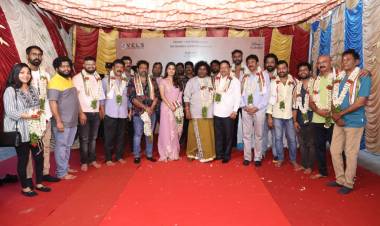 டிஸ்னி+ ஹாட்ஸ்டார் தனது அடுத்த ஒரிஜினல் சீரிஸாக, பிரபல இயக்குநர் ராதா மோகன் இயக்கத்தில், "சட்னி சாம்பார்" சீரிஸை அறிவித்துள்ளது  !!