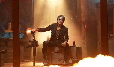 வரலாறு படைத்த ஜவான்! ஷாருக்கானின் மெகா பிளாக்பஸ்டர் “ஜவான்” திரைப்படத்தினை 3.50 கோடி பார்வையாளர்களை கண்டுகளித்துள்ளனர்; 2023 இல் ஒரு இந்தியத் திரைப்படம் செய்த  உட்சபட்ச  சாதனை இது !!