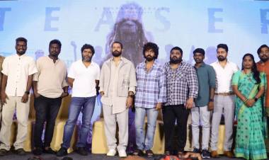 "தங்கலான்"  டீசர் வெளியீட்டு விழா !