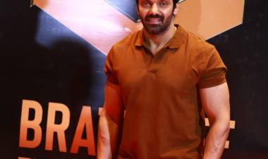 Actor Arya inaugurates Bratzlife Fitness Studio in OMR!