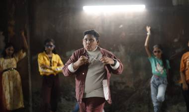 Sofa Bhai's 'School Leave Vittachu' Album Takes the Internet by Storm"