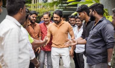 பிறந்த நாளை முன்னிட்டு இரத்த தானம் செய்த நடிகர் சூர்யா!!