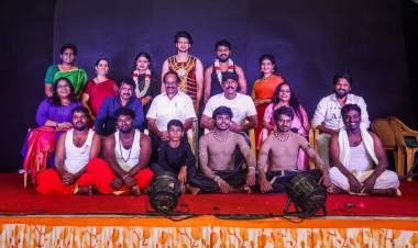 இயக்குநர் சேரன் ஆரம்பத்தில் இருந்தது போலவே இப்போதும் எளிமையாக இருக்கிறார் - திண்டுக்கல் ஐ லியோனி