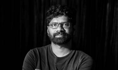 கின்னஸ் சாதனை படத்தில் பணியாற்றிய 'வேம்பு' பட ஒளிப்பதிவாளர் குமரன்'