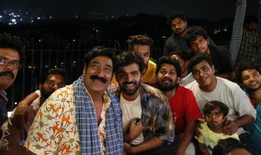  ஸ்வீட்டி நாட்டி கிரேசி "  பிப்ரவரி 13 ஆம் தேதி திரையரங்குகளில் வெளியாகிறது.