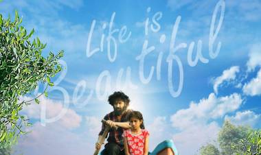 ‘தாய்நிலம்’ படத்தில் இடம்பெற்ற ‘ஆகாயம் மேலே’ பாடலுக்காக தமிழக அரசின் சிறந்த பாடலாசிரியர்  விருதுபெற்ற கவிஞர் தாமரை