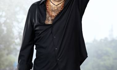 மாஸ் மகாராஜா ரவி தேஜா நடிப்பில், உருவாகியுள்ள ‘இருமுடி’ திரைப்படத்தின் டிரெய்லர்