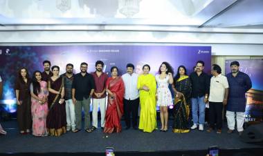 ‘ஹாய்’ படத்திற்கு கிடைத்த வரவேற்பு மகிழ்ச்சியில் நன்றி தெரிவித்த படக்குழு!