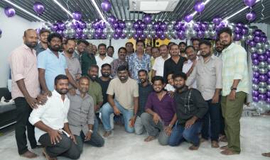 *சூப்பர் ஸ்டார் ரஜினிகாந்திடம் பிறந்தநாள் வாழ்த்துப் பெற்ற ரெட் ஜெயன்ட் மூவிஸ் இணைத் தயாரிப்பாளர் M. செண்பகமூர்த்தி