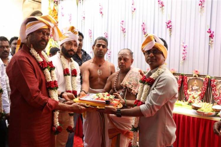 "Darbar" Shoot Starts With Pooja Today