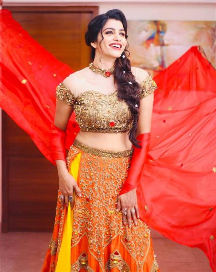 Sai Dhanshika set the Ramp on fire with a New Bridal Collection