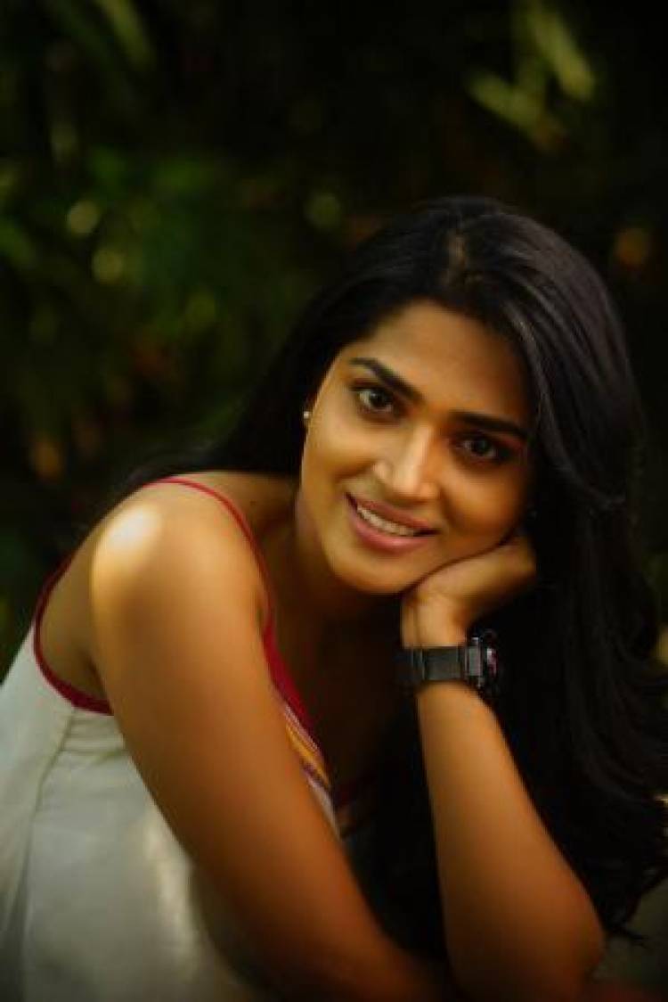 Actress Anagha latest Pictures