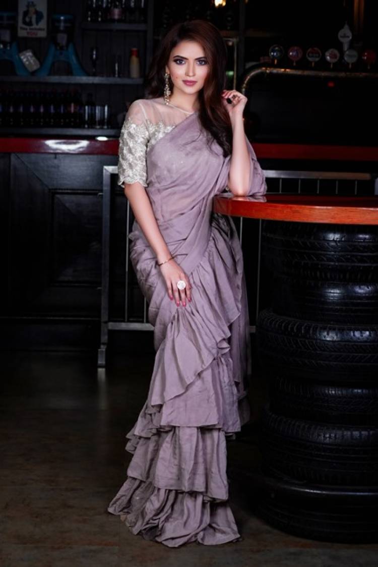 Actress Shirin Kanchwala Latest Photos
