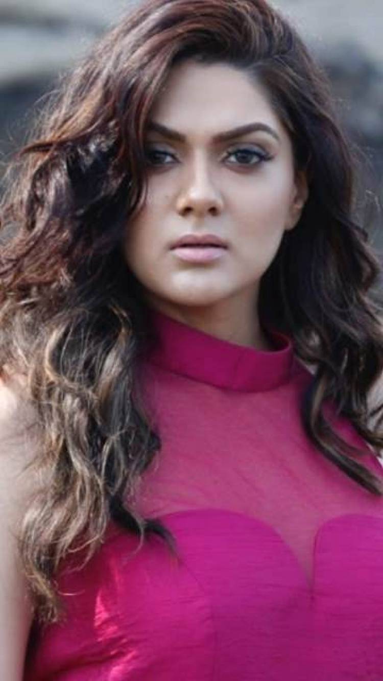 Actress Sakshi Chaudhary Latest Stills