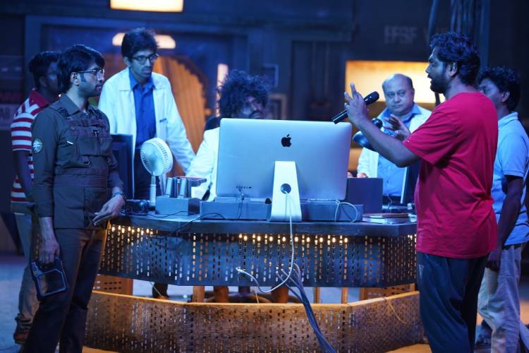 டிக்கிலோனா'வில் இளையராஜாவின் ஹிட் பாடல்