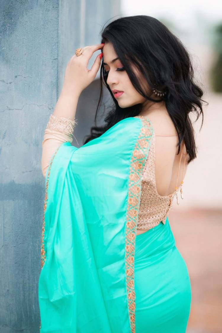 Check out these stunning pictures of actress #Champika of Annadurai fame.