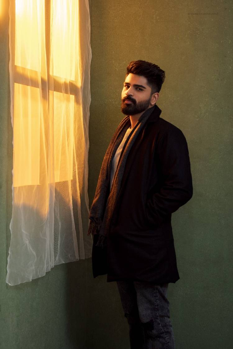 Dapper Stylish avatar of @actor_shirish Is In All swag Mode!