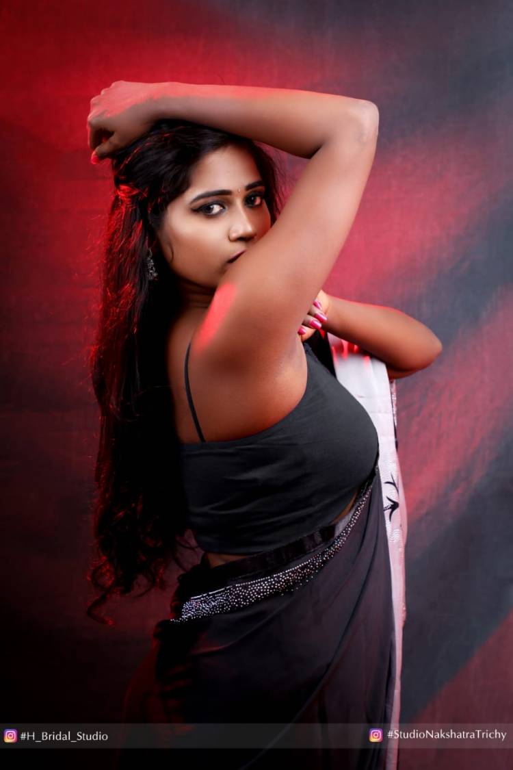 Beauty in Black #Ravishing @SaranyaRavicha7. Recent Photos