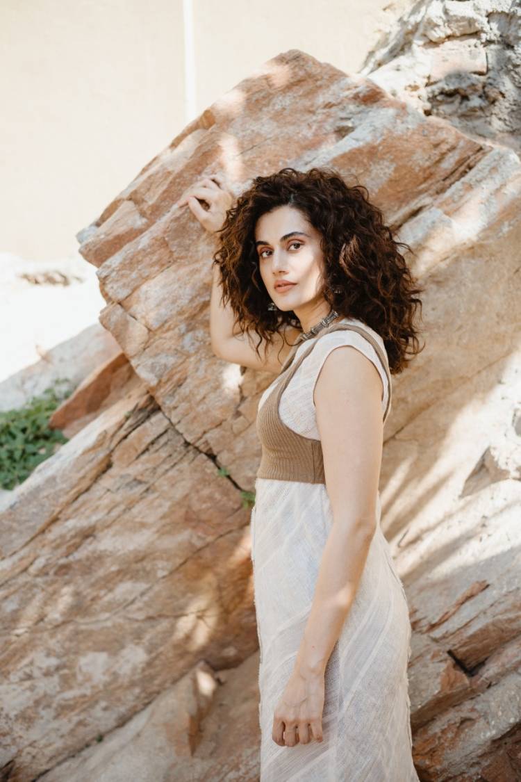 After a hit 2020 with Thappad, 2021 looks like a smashing hit for Taapsee Pannu with 6 films ahead