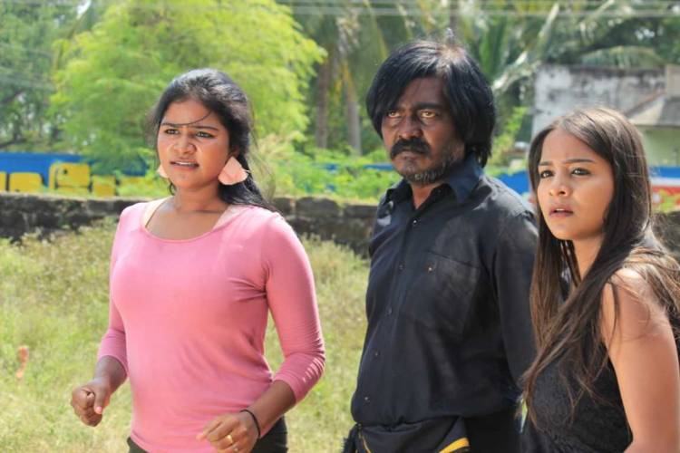 காதலை எதிர்க்கும் மற்றுமொரு படம் தான் " ஆதிக்க வர்க்கம் " பகவதி பாலாவின் பத்தாவது படம்
