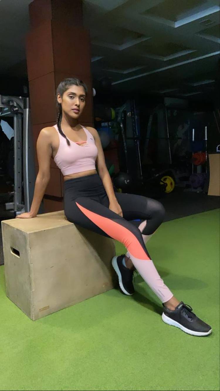 The Unstoppable Bigil Lady #GayathriReddy Goes A Step Ahead In Her Fitness Goals!