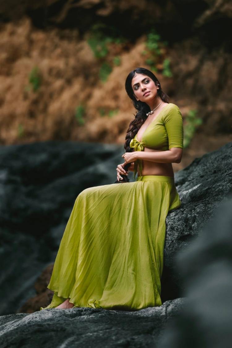 When Nature Meets Beauty! Actress #MalavikaMohanan