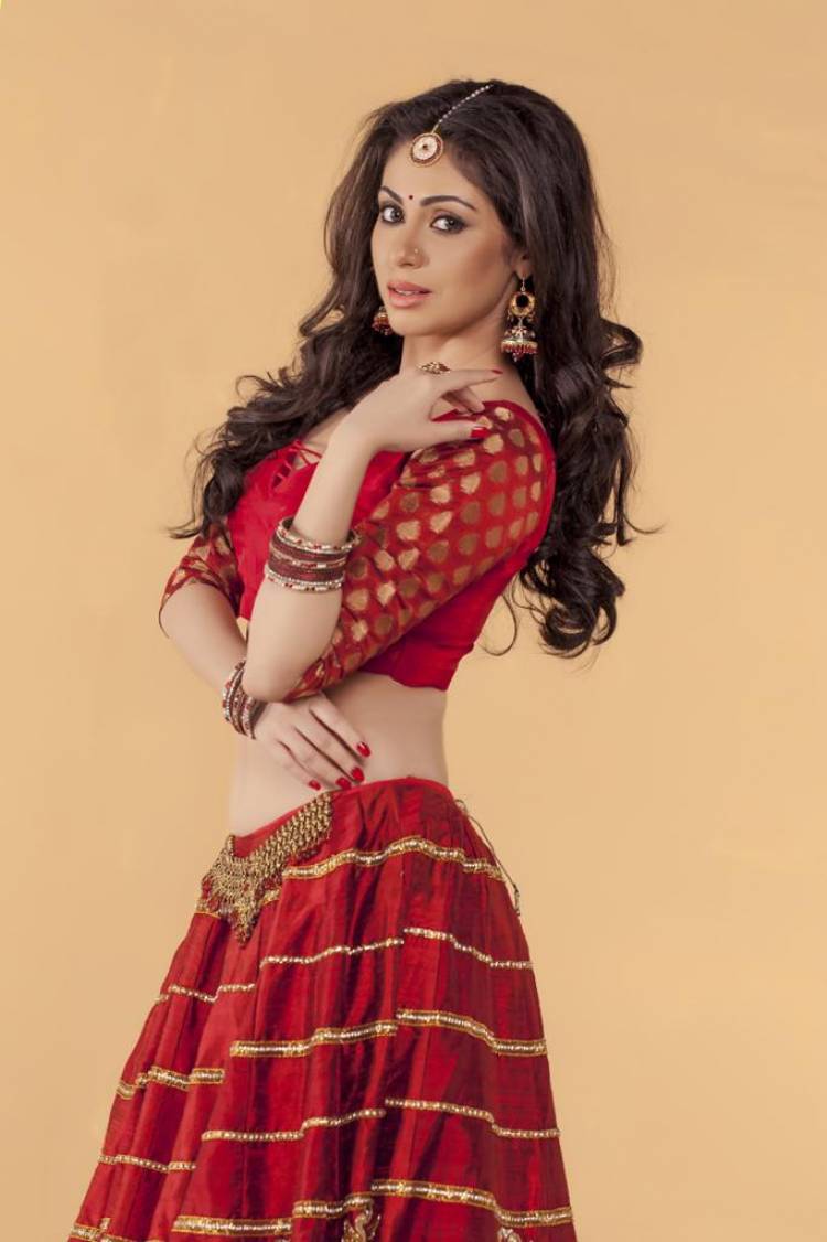Check out the scintillating stills of  beautiful actress #Sadha from her latest photoshoot!  