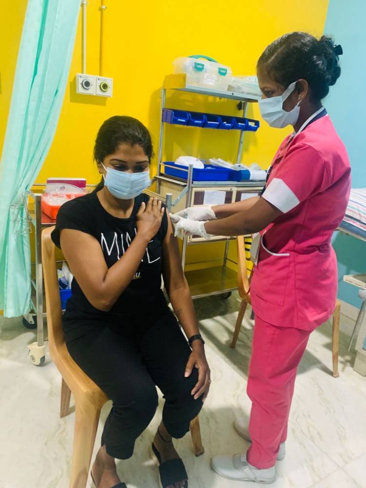 Actress @Riythvika finished her second dose of #COVID19 vaccination.