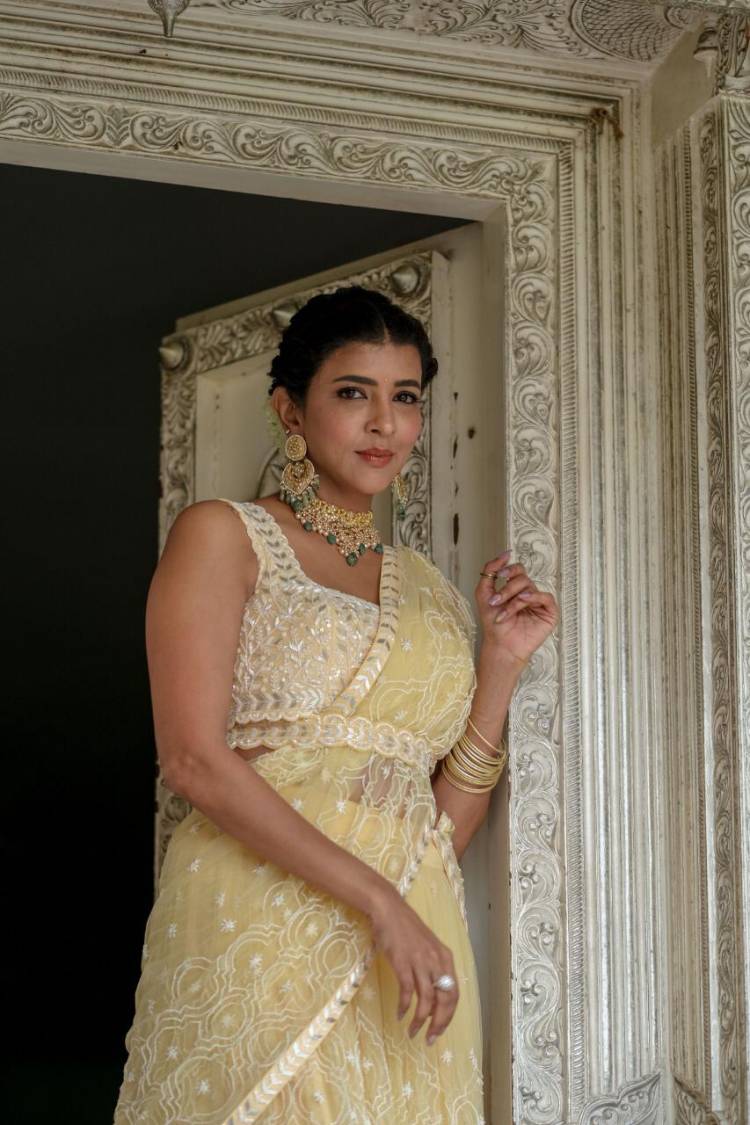 Actress #lakshmimanchu’s Clicks From Her Most Recent Photoshoot @LakshmiManchu 