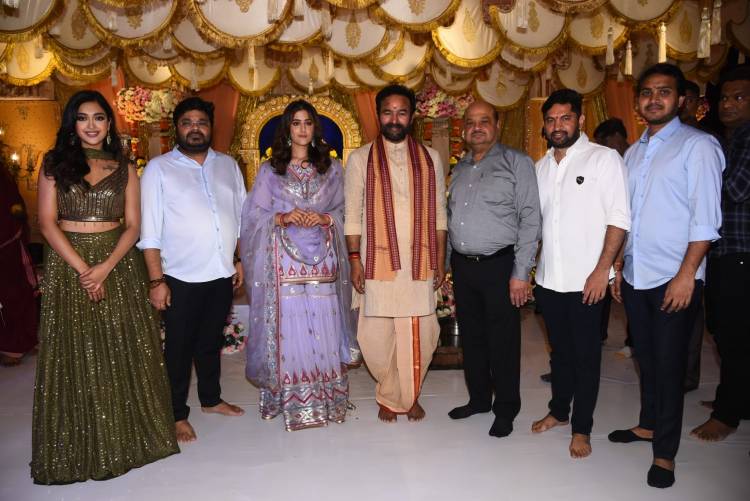  Tollywood Star Mass Maharaja Ravi Teja, The Kashmir Files Producer Abhishek Agarwal, Director Vamsee's Pan-India Film 'Tiger Nageswara Rao' Launched Grandly