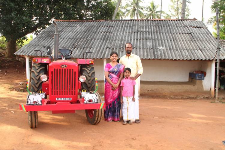 Tractor, a Tamil movie without a background score, has been selected for the 14th Dada Saheb Phalke Film Festival. 