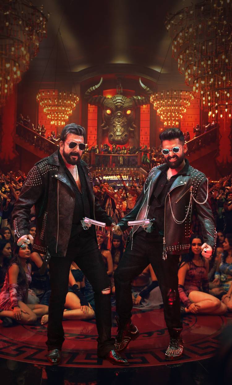 உஸ்தாத் ராம் பொதினேனி, சஞ்சய் தத், பூரி ஜெகன்நாத், சார்மி கவுர், பூரி கனெக்ட்ஸின் ‘டபுள் ஐஸ்மார்ட்’ திரைப்படத்தில் இருந்து இப்போது ’பிக் புல்’ பாடல் வெளியாகியுள்ளது!
