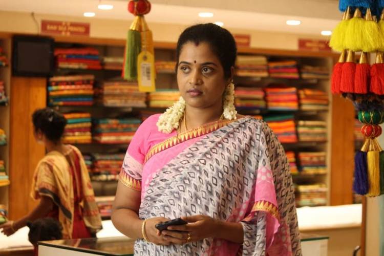விவசாயத்தின் பெருமையை, தமிழனின் பண்பாடான உறவுகளின் ஆழத்தையும் அர்த்தத்தையும் பேசும் அருமையான படம் “பூர்வீகம்” !!