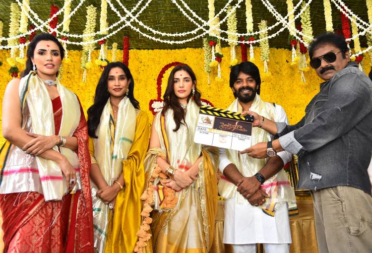 சுதீர் ஆனந்த், பிரசன்னா குமார் கோட்டா, சிவா சேர்ரி, ரவிகிரண், வஜ்ர வராஹி சினிமாஸ்  இணையும் புரடக்சன் நம்பர் 1 – “ஹெய் லெசோ” ( Hai Lesso) திரைப்படம் பிரமாண்டமாக துவங்கியது!! VV வினாயக் முதல் காட்சியை  க்ளாப் அடித்து துவக்கி வைத்தார் !!
