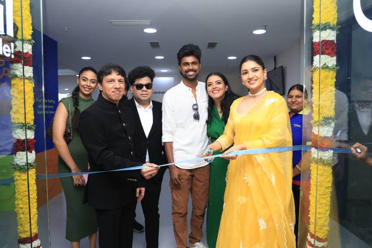 Actress Vani Bhojan and Micset Sriram inaugurated Kiki & Koko movie producer's experiential learning store "Color pencil" in Chennai!