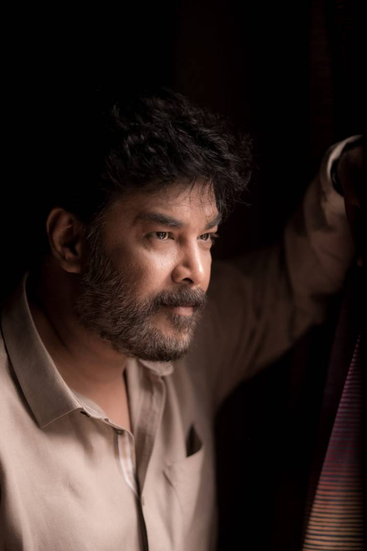 A new horror thriller starring Sundar C to be produced by G.A. Harikrishnan and Durga Devi Harikrishnan under the banner of Moment Entertainments; After the success of ‘Iruttu’ and ‘Thalainagaram 2’, Sundar C-Director Dhorai V.Z. success combo reunites