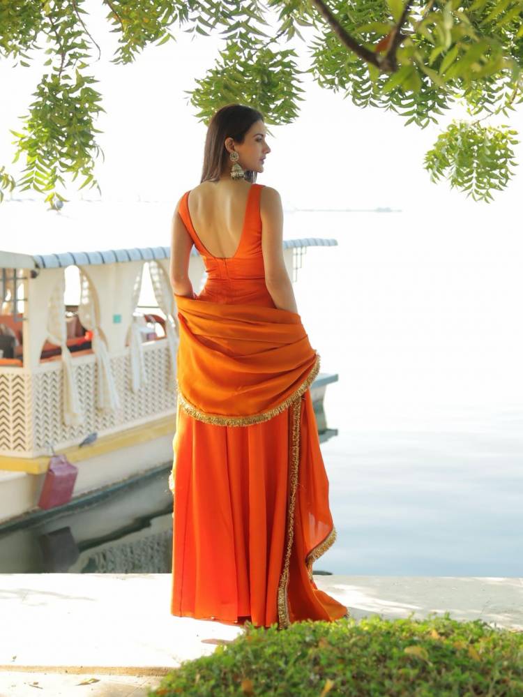 Amyra Dastur  Let’s paint the day orange