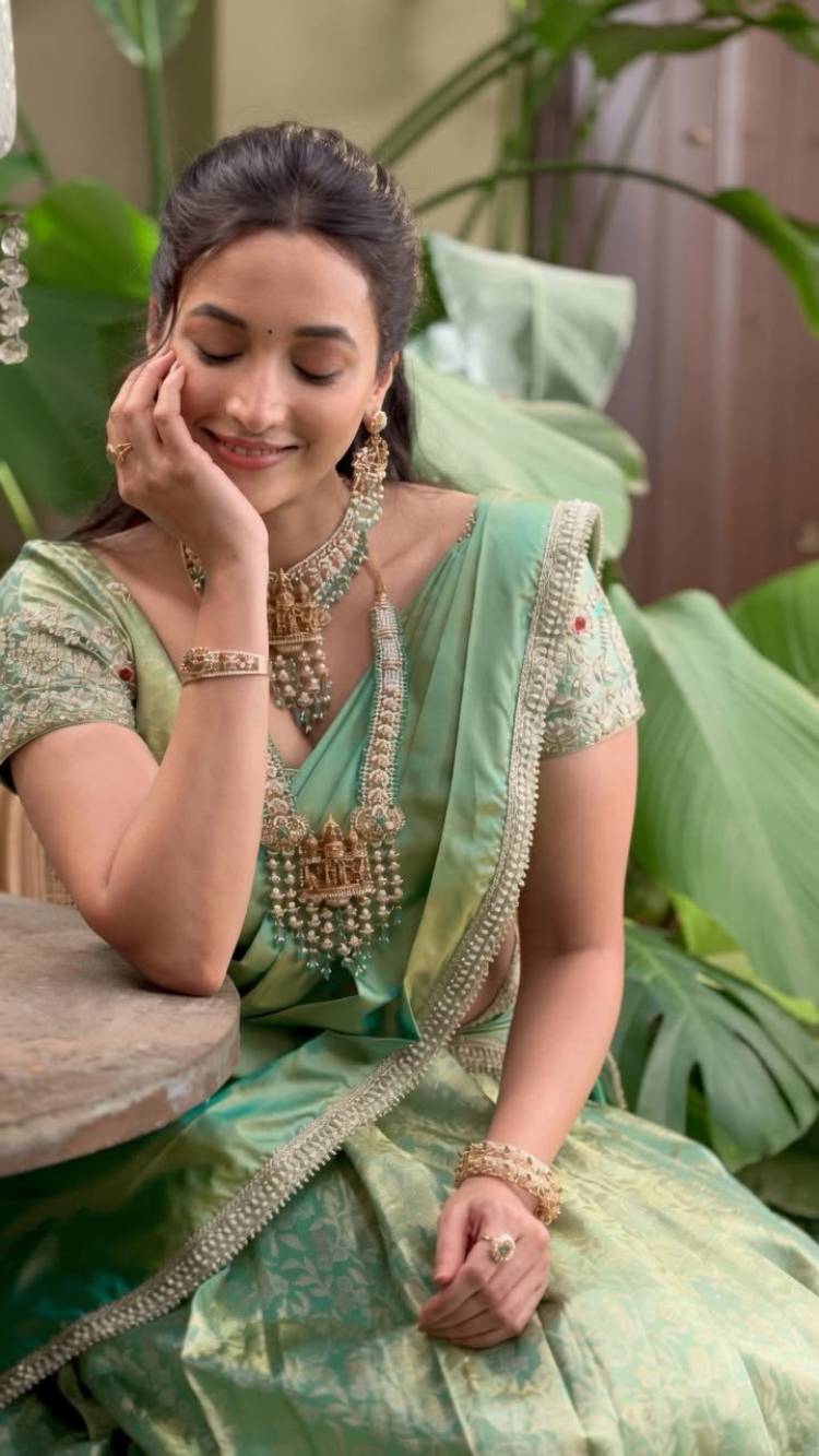 Actress Srinidhi Shetty Latest Stills
