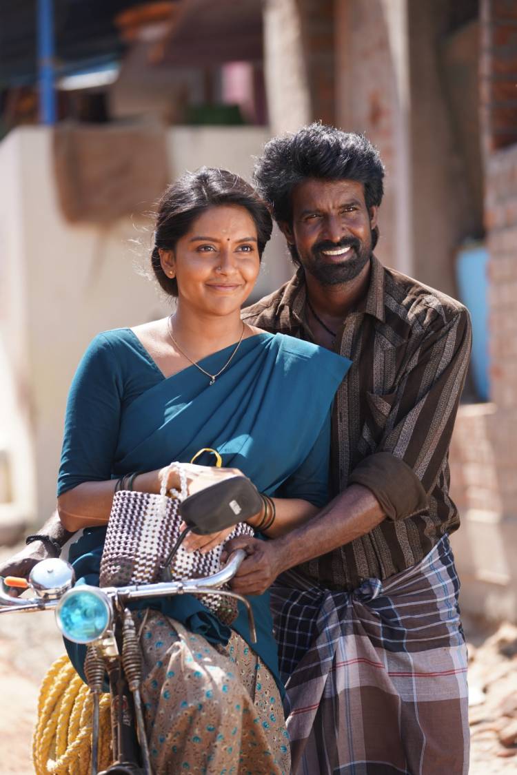 உசுரே நீதான் புள்ள..Mandaadi படத்தின் மனதை வருடும் காதல் பாடல் வெளியானது..