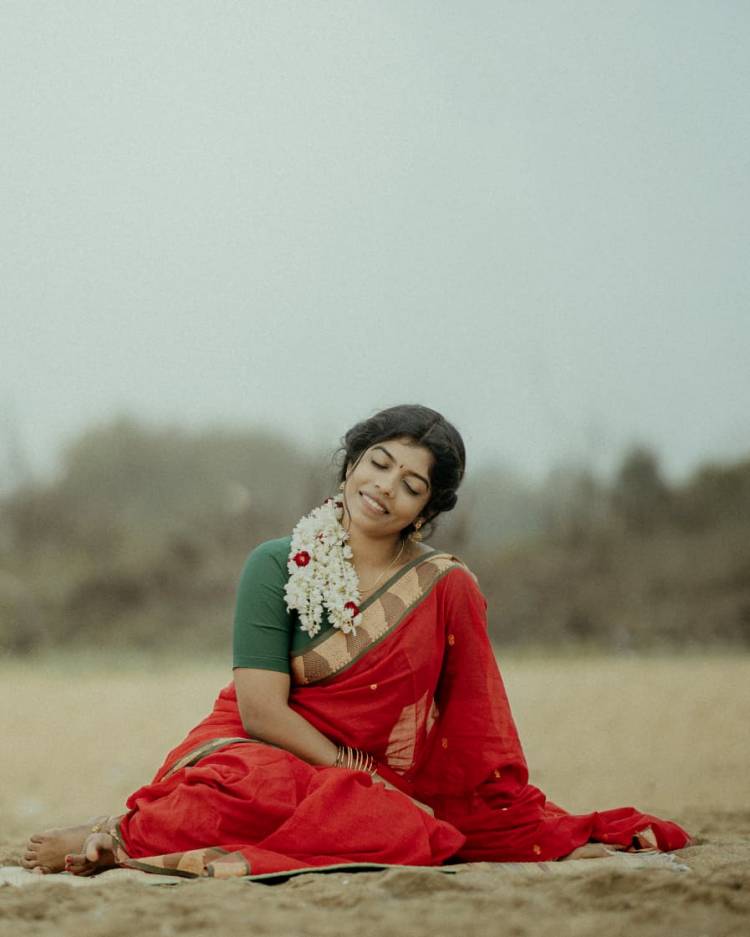  *”இளைஞர்களுக்கு முதல்வர் விஜய் மிகப்பெரிய உத்வேகம்”- நடிகை சுமித்ரா தேவி!*