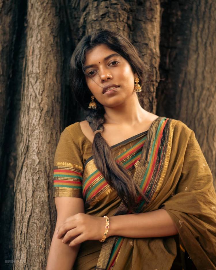  *”இளைஞர்களுக்கு முதல்வர் விஜய் மிகப்பெரிய உத்வேகம்”- நடிகை சுமித்ரா தேவி!*