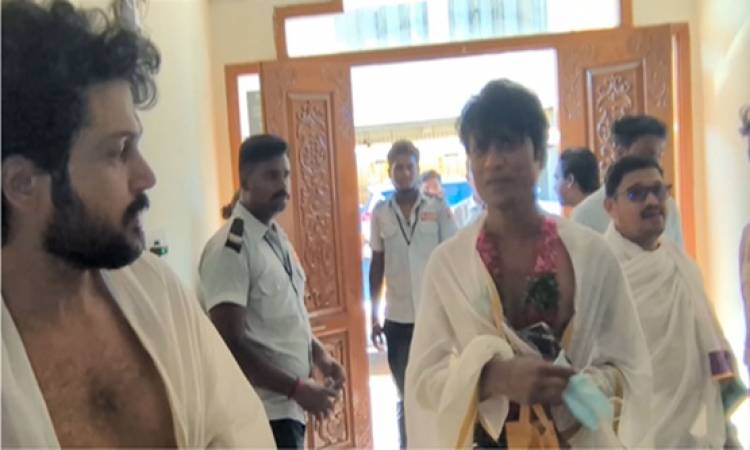 Sardar 2: Karthi and SJ Suryah seek blessings at Tiruchendur Murugan temple