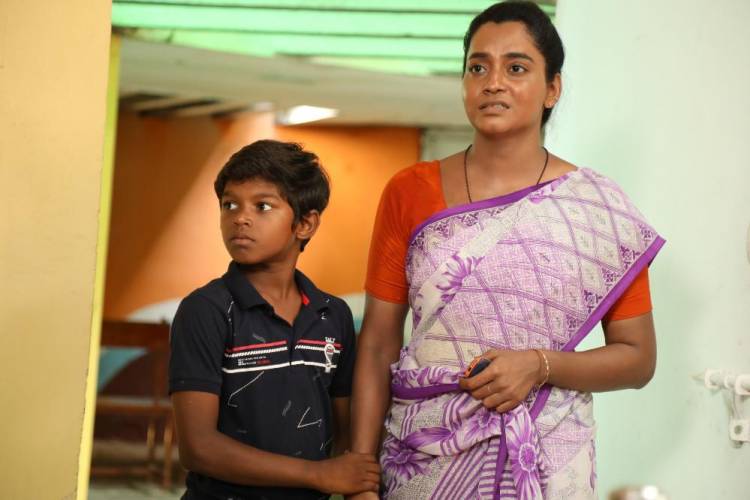 ‘தி கிராண்ட் மாஸ்டர்’… கவனம் ஈர்க்கும் ஃபர்ஸ்ட் லுக் வெளியீடு!